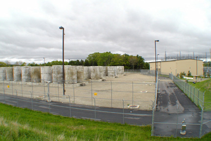 Maine Yankee ISFSI from outside the fence, with control/security building visible